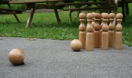 Jeu de quilles en bois